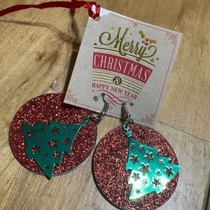 10/$10 Christmas Tree Dangle Earrings